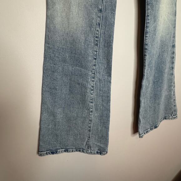 Black Orchid Mia Blue Denim Mid Rise Skinny Flare Jeans NWT Size 25 - Picture 4 of 9